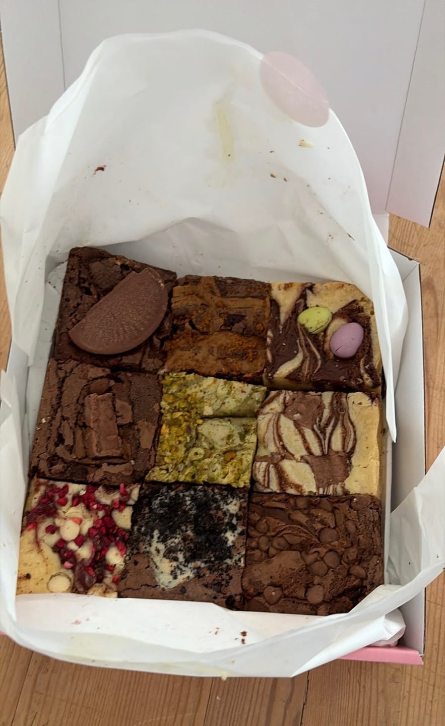 Customer photo review of Congratulations Brownie & Blondie Mixed Box