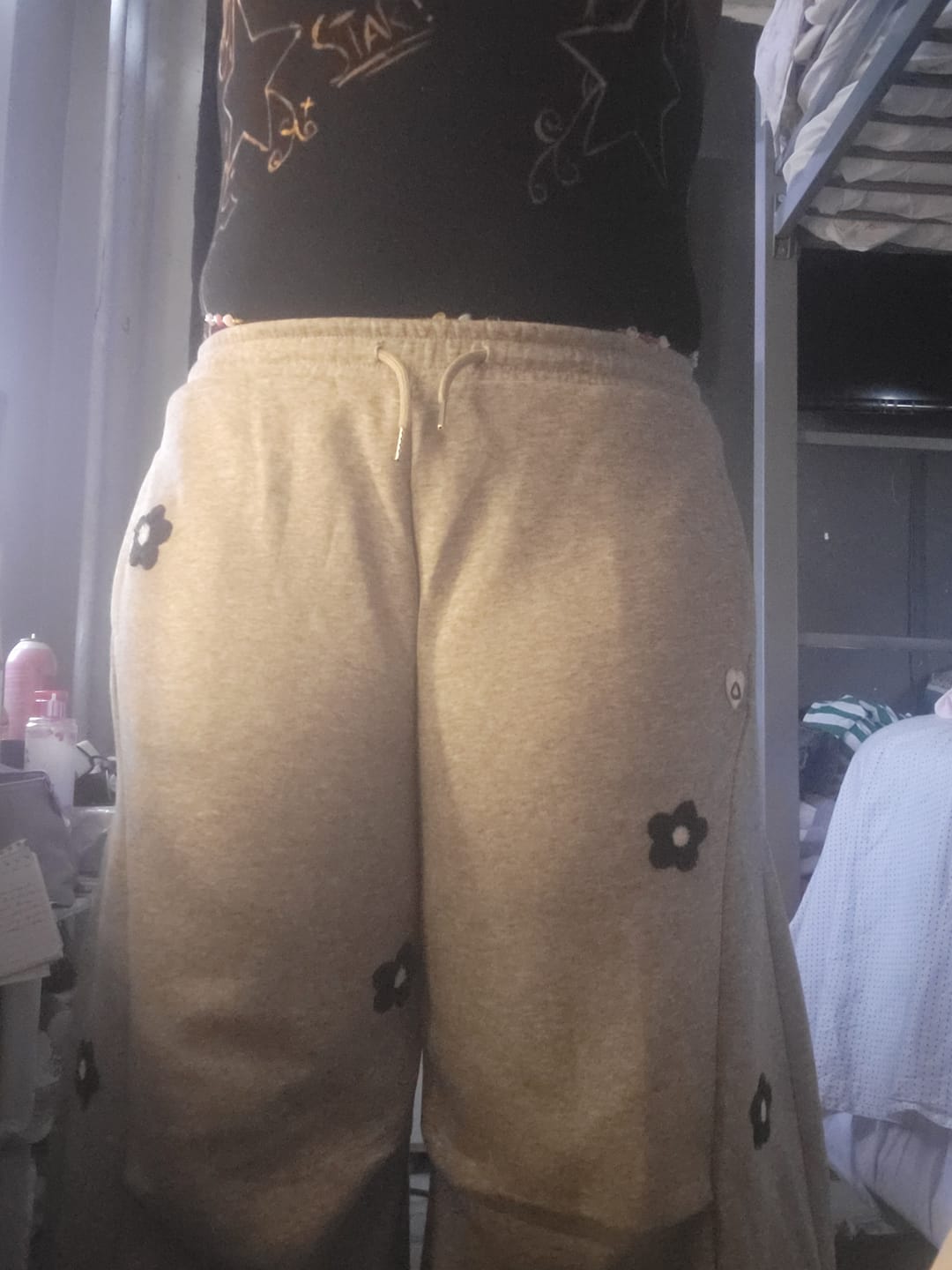 Customer photo review of Aelfric Eden Floral Embroidery Baggy Barrel Sweatpants