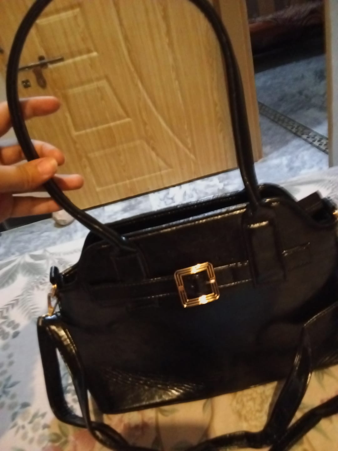 Customer photo review of Vellora - Black