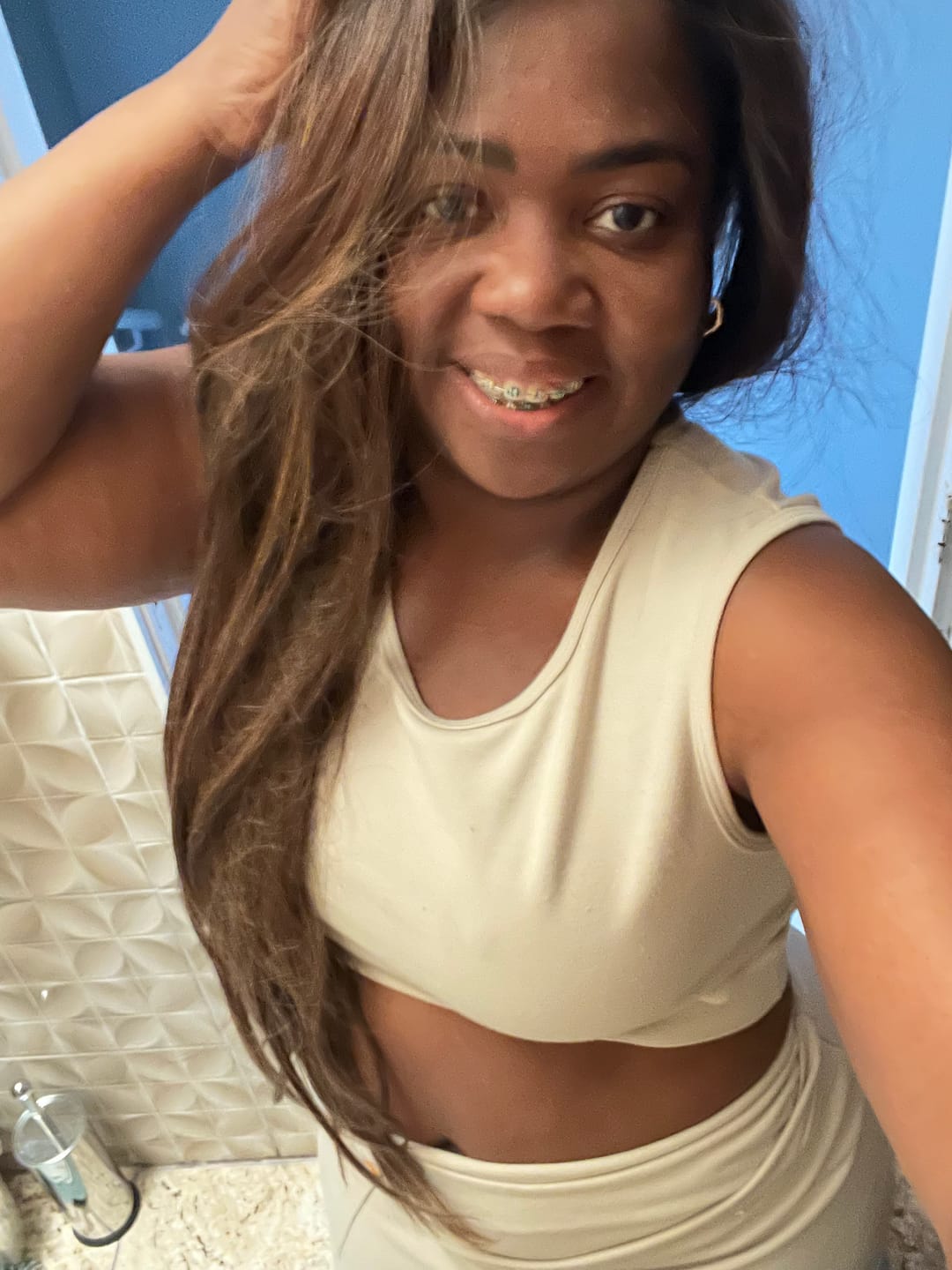Customer photo review of Lace Front HD Beyonce Castanho Luzes 33/22 - Repartição Livre 13x4