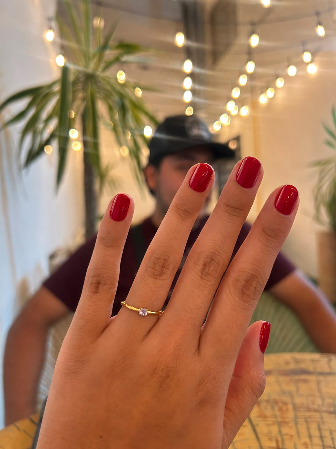 Customer photo review of Anillo Zirconia Birthstone