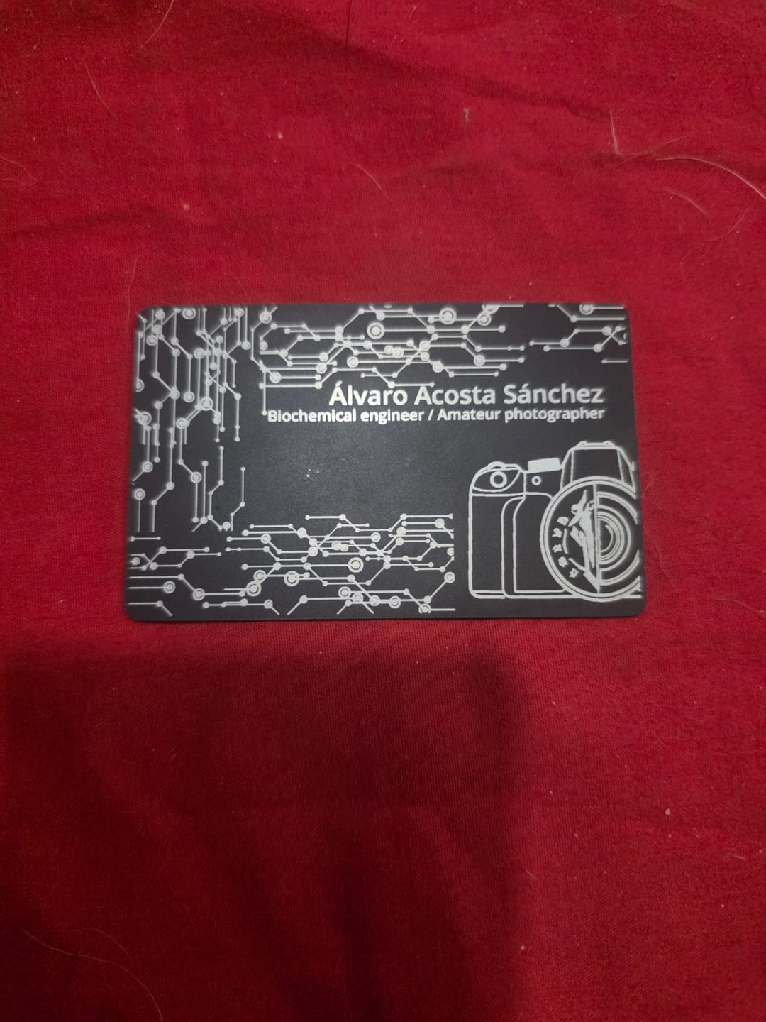 Customer photo review of Tarjeta de Metal Personalizada