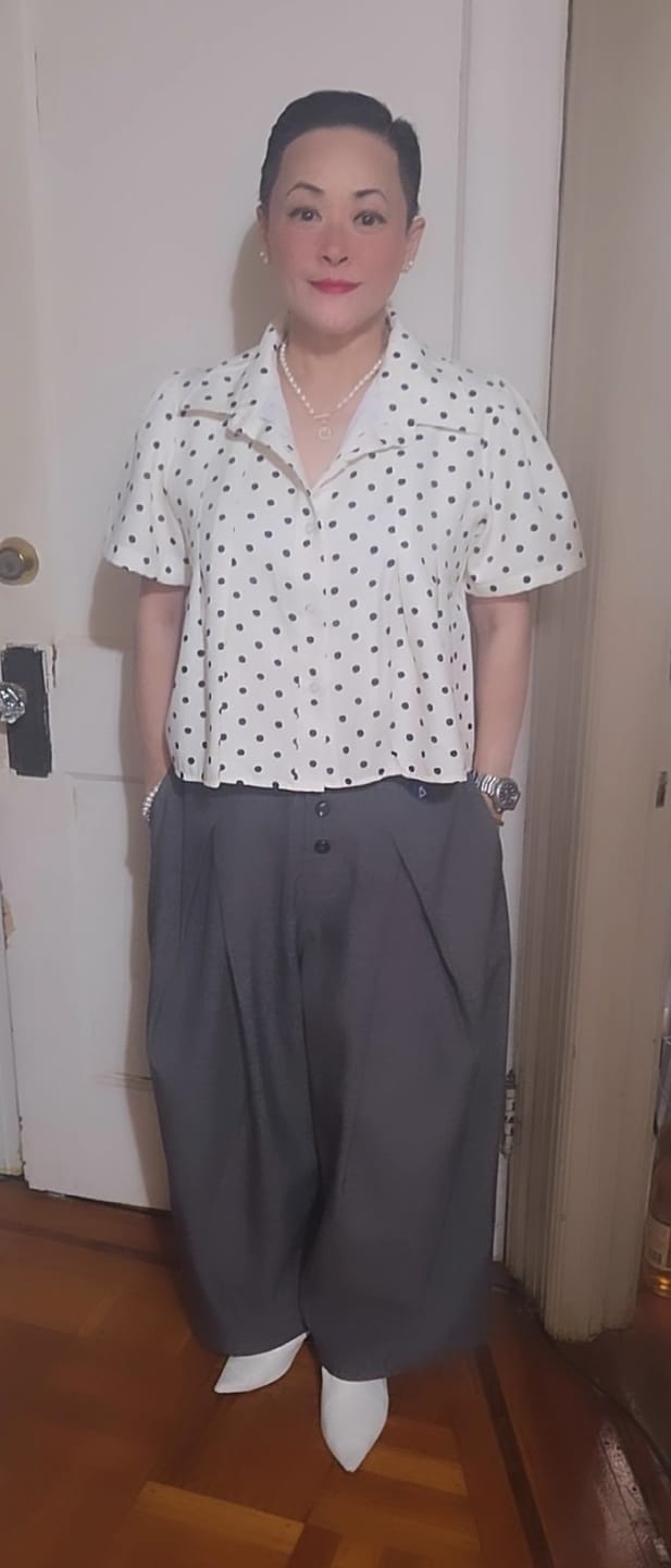 Customer photo review of Aelfric Eden Pleated Baggy Barrel Pants