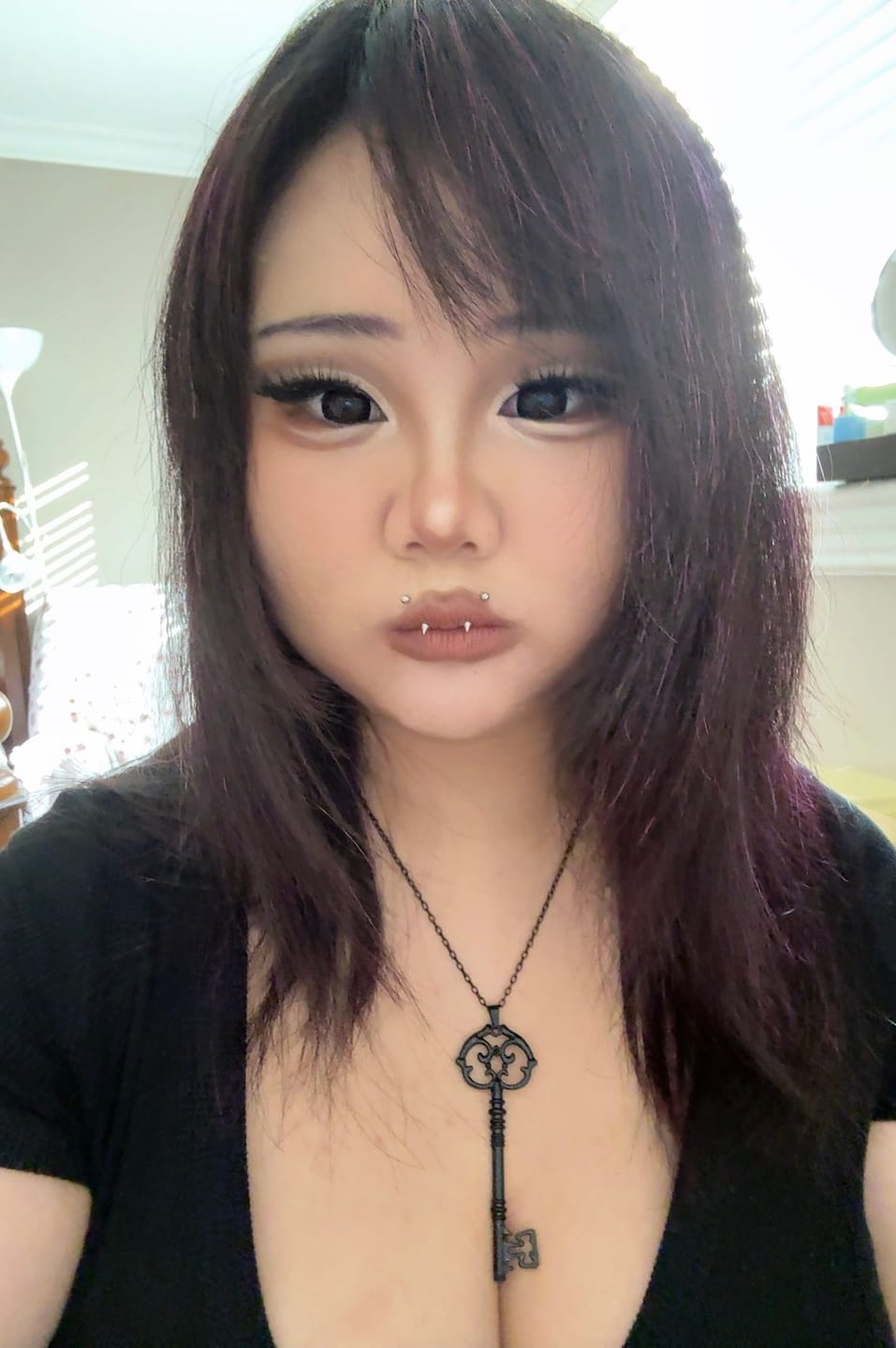 Customer photo review of Eyemoody Midnight Black | 6 Months, 2 pcs