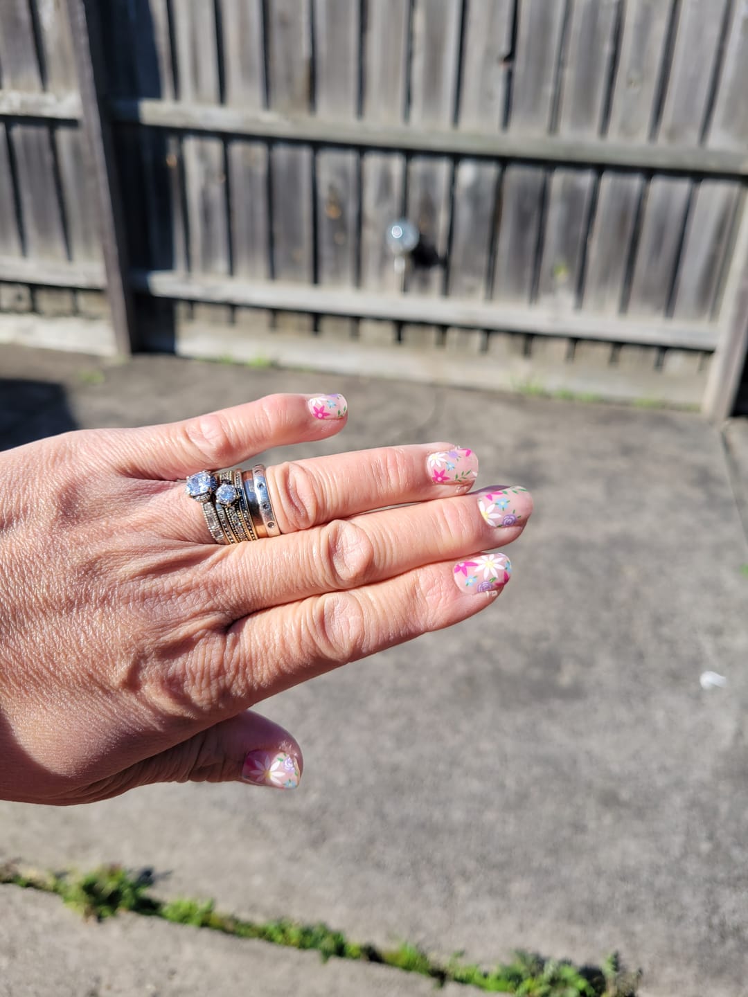 Customer photo review of Flower | Super Jellies DIY Hard Semi Cured Gel Nail Wraps