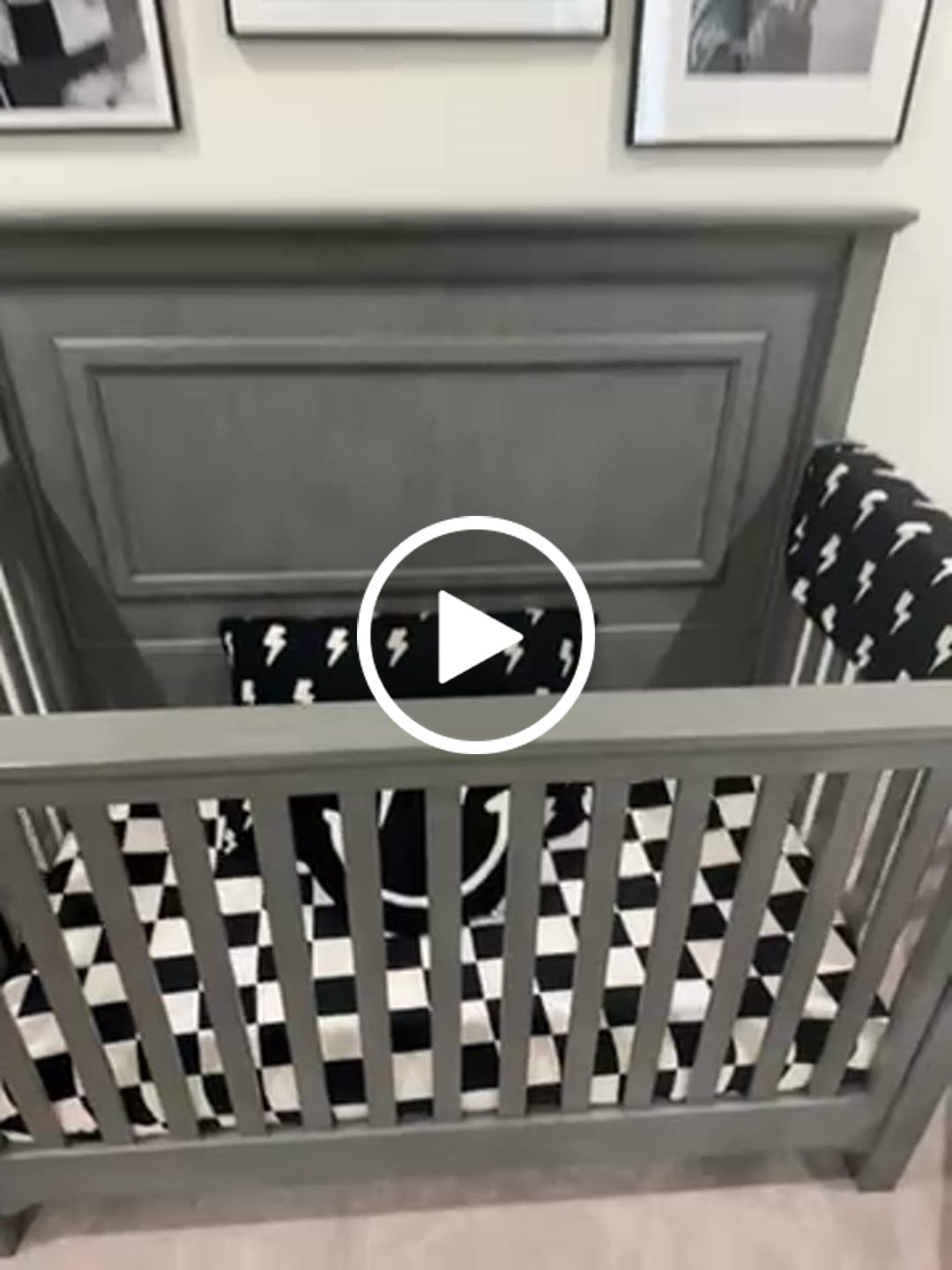 Customer video review of Bamboo Crib Sheet in Venice