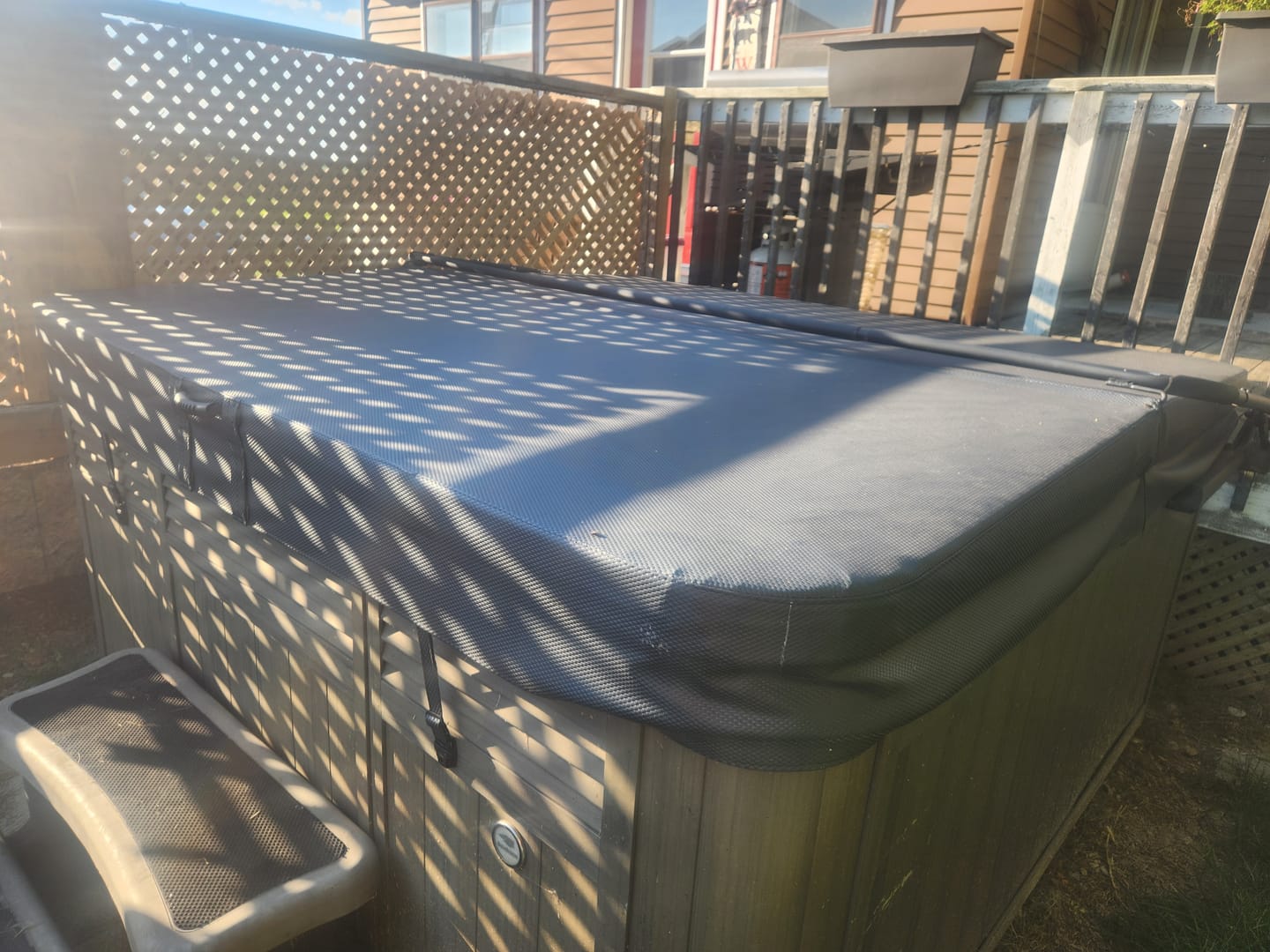 Customer photo review of Custom Spa Cover