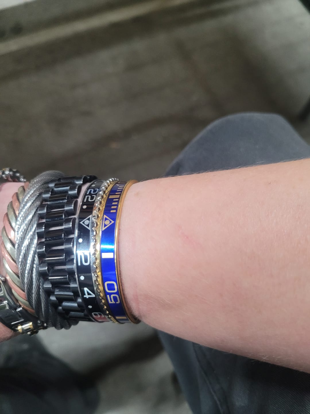 Customer photo review of BEZELET BLUESY