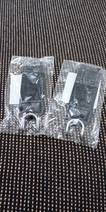 Customer photo review of Hitch™ Invisible No-Buckle Belt – Elastic Stretch Belt for Jeans & Pants (2-Pack)