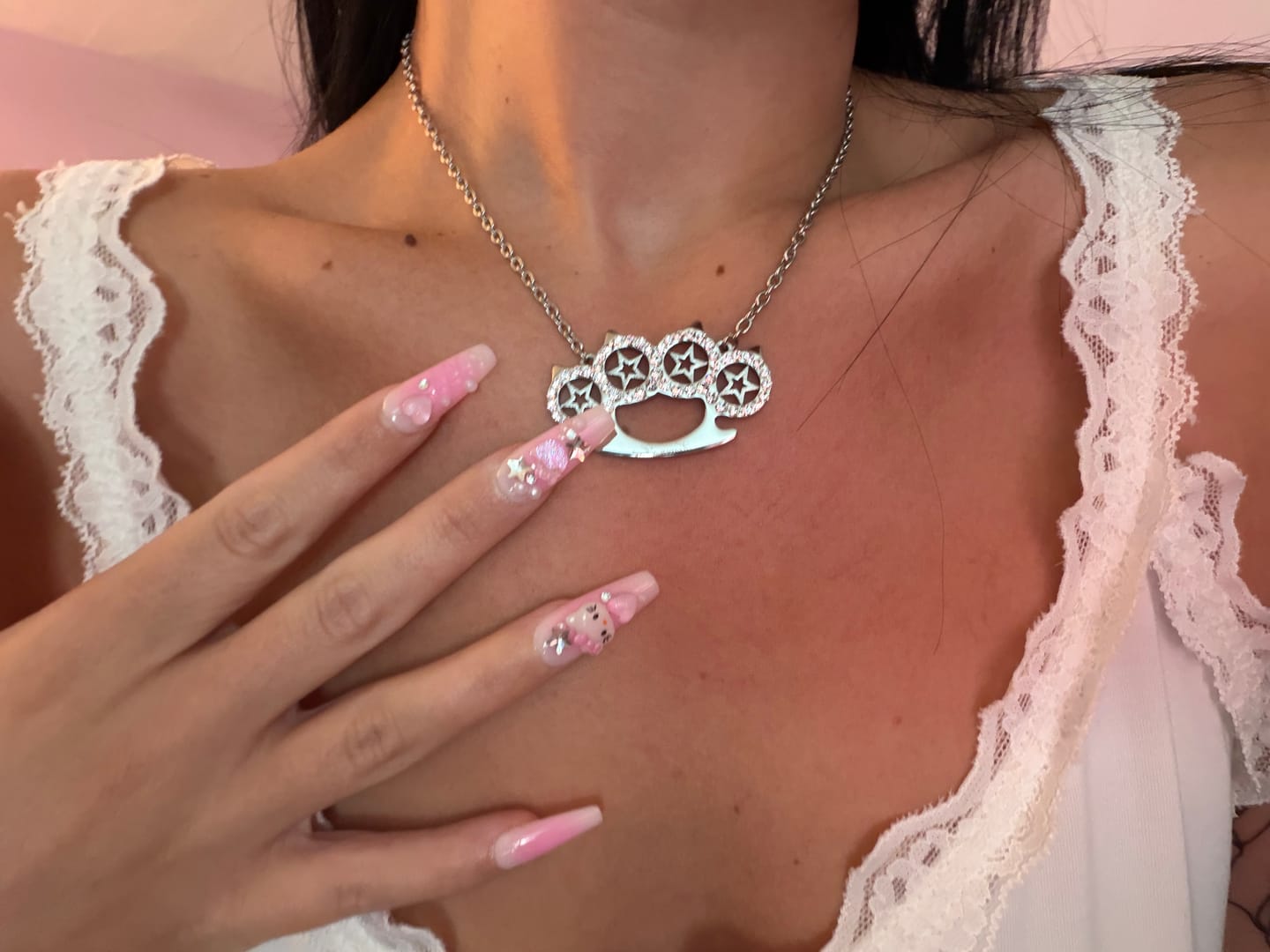 Customer photo review of Fatale Necklace