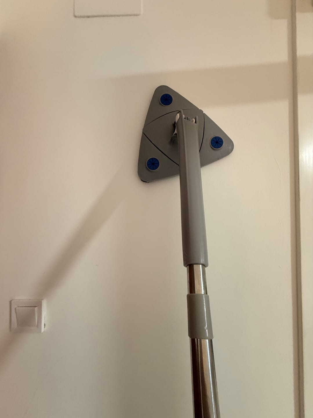 Customer photo review of Mopa triangular autoescurrible