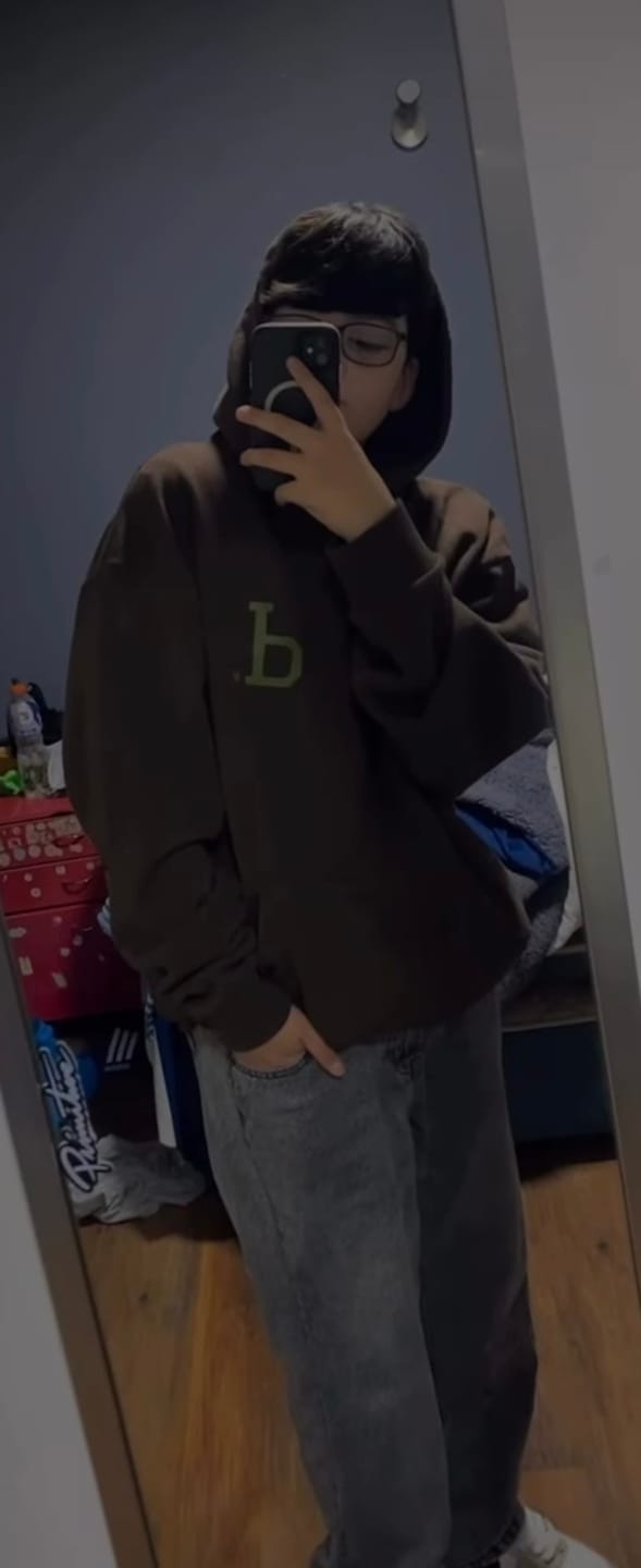 Customer photo review of Polerón Diamond Supply Unpolo Dark Chocolate