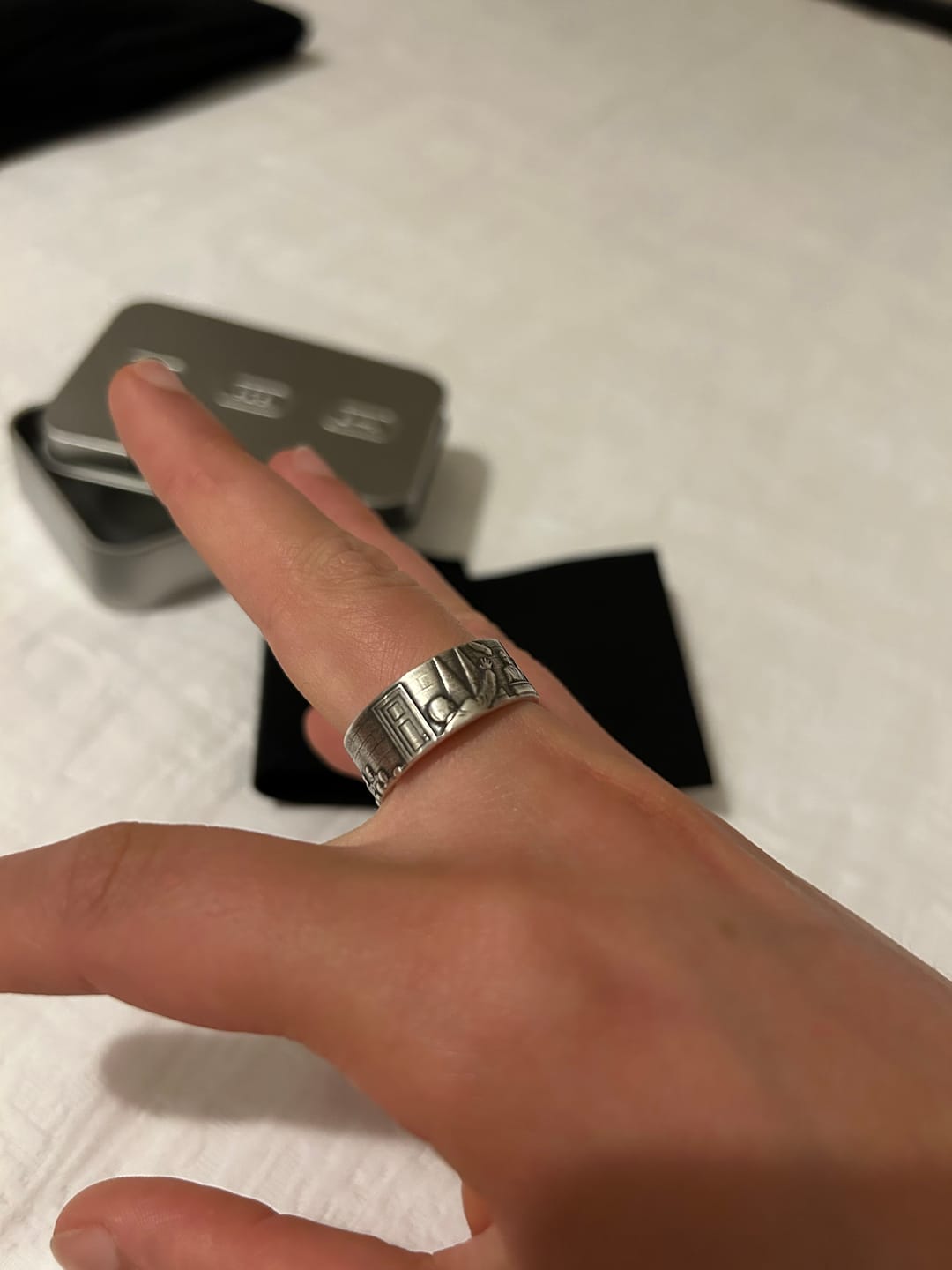 Customer photo review of "Farewell Kiss" Ring - Half Width - 925. or Stainless steel 18K GOLD PLATED