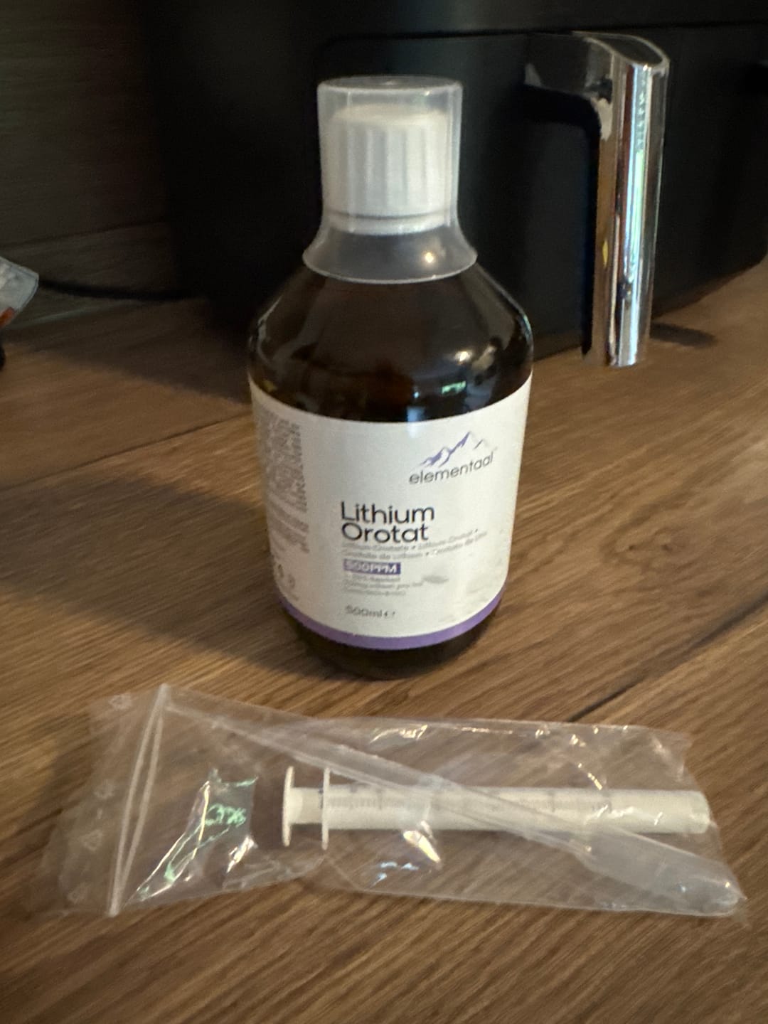 Customer photo review of Elementaal® Lithium Orotat | inkl. Dosierspritze, Messbecher & Pipette