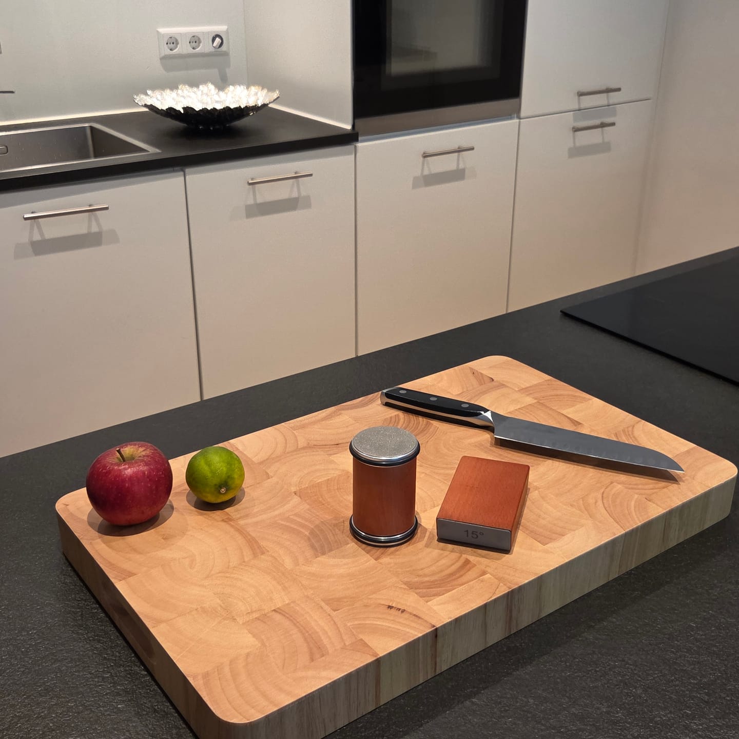 Customer photo review of Hendi Snijplank - Rubberwood - 53 x 32.5 cm
