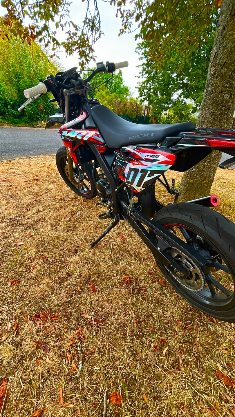 Customer photo review of KIT DECO FIFTY VIONIX ROUGE PERSONNALISABLE