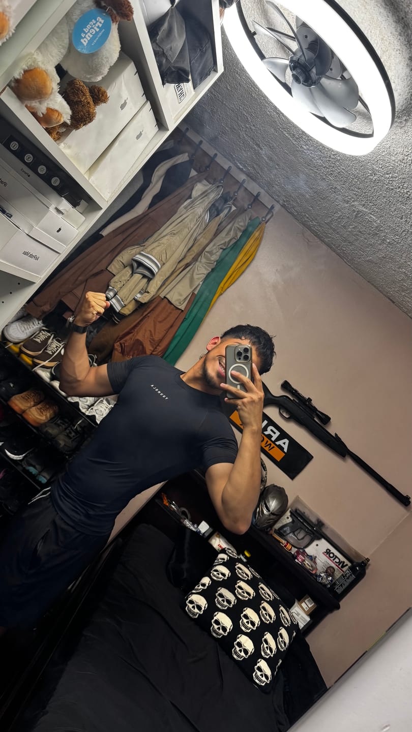 Customer photo review of 4193 - Classic Compression Tees
