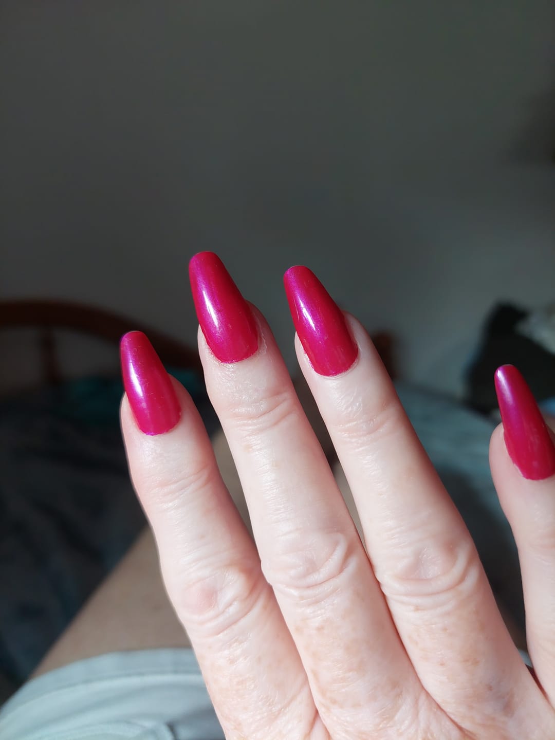 Customer photo review of Kiss Full Cover Nails 100 Tips Long Length Long Coffin