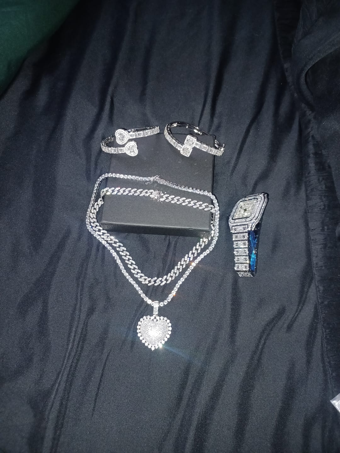 Customer photo review of FOREVER LOVED NECKLACE SET