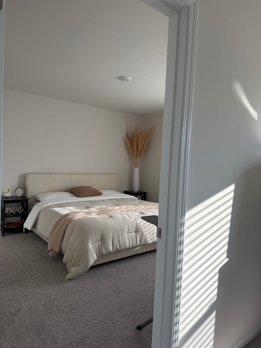 Customer photo review of MarshMellow Comforter