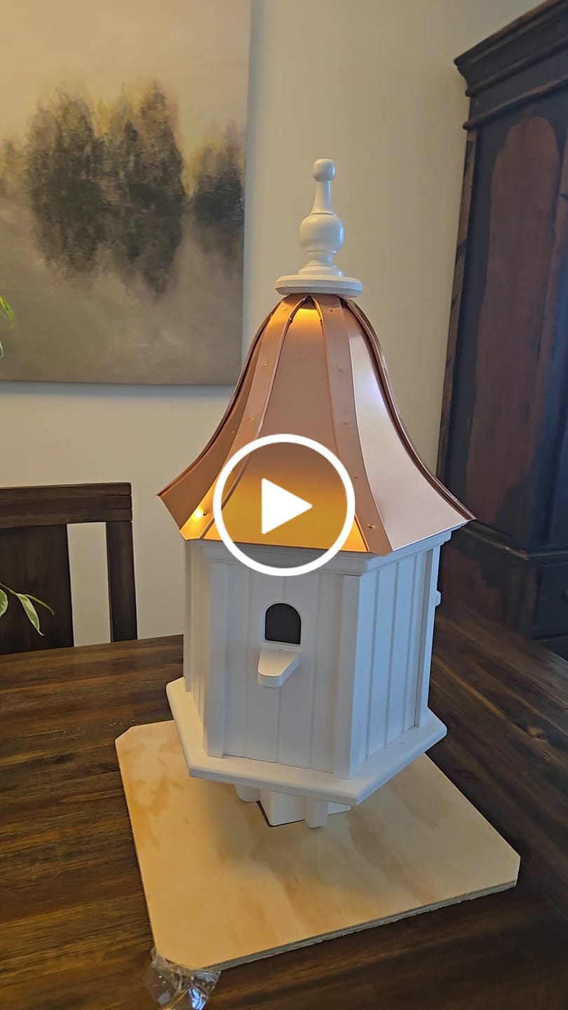 Customer video review of Copper Roof Birdhouse 28x12- 3 Perches