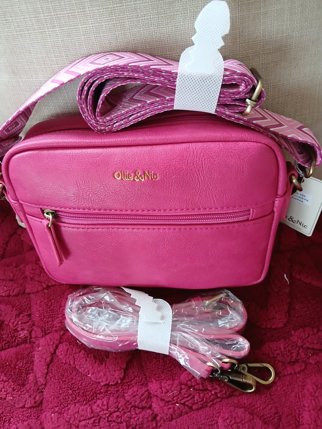 Customer photo review of Gigi Crossbody - Fuchsia