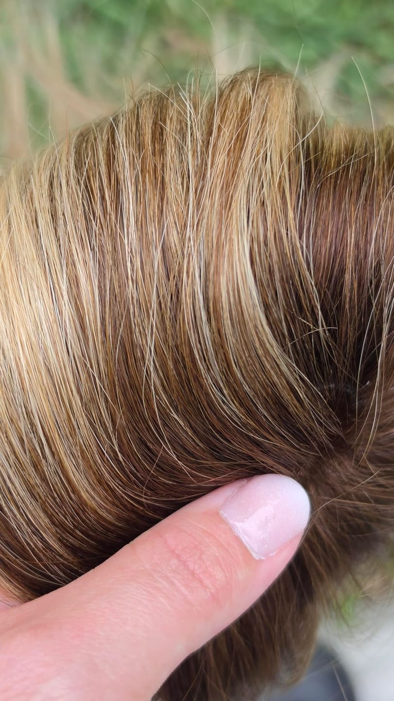 Customer photo review of High Quality Virgin Hair Toppee Balayage Brown Highlight Blonde For Thin Hair #4/27/4 |Youngsee