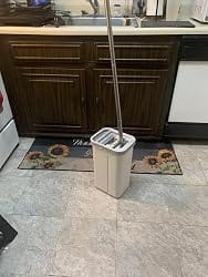 Customer photo review of Flat Mop and Bucket Set with Wringer — Dual Chamber Dry & Wet Separation, 3 Washable Microfiber Pads, Stainless Steel Handle