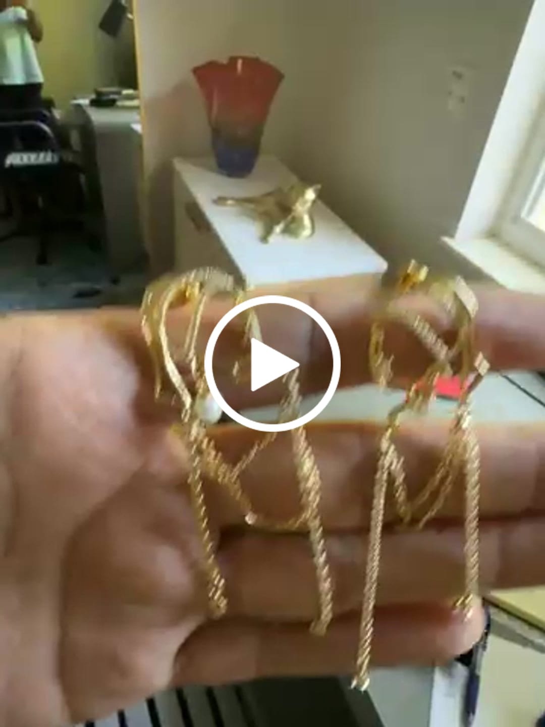 Customer video review of Girl with a Pearl Earrings