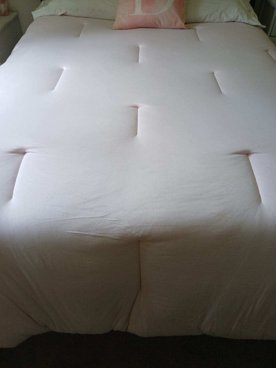 Customer photo review of MarshMellow Comforter
