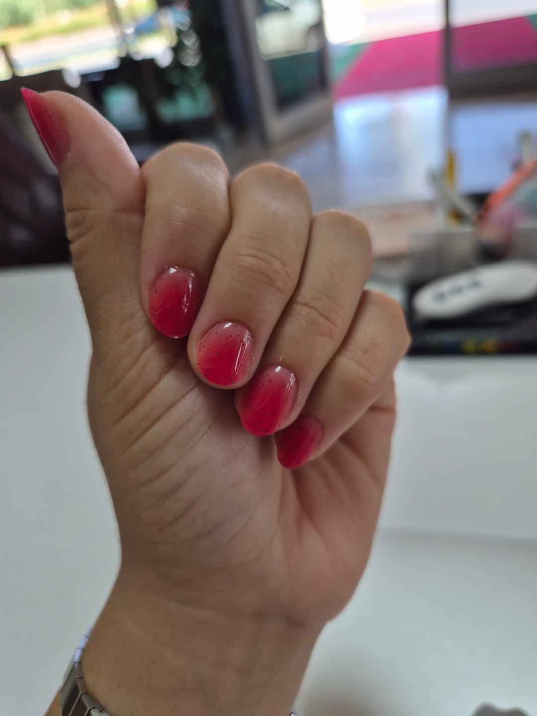 Customer photo review of N Jelly Berry Jel Tırnak 30 Adet, 2 Kullanım