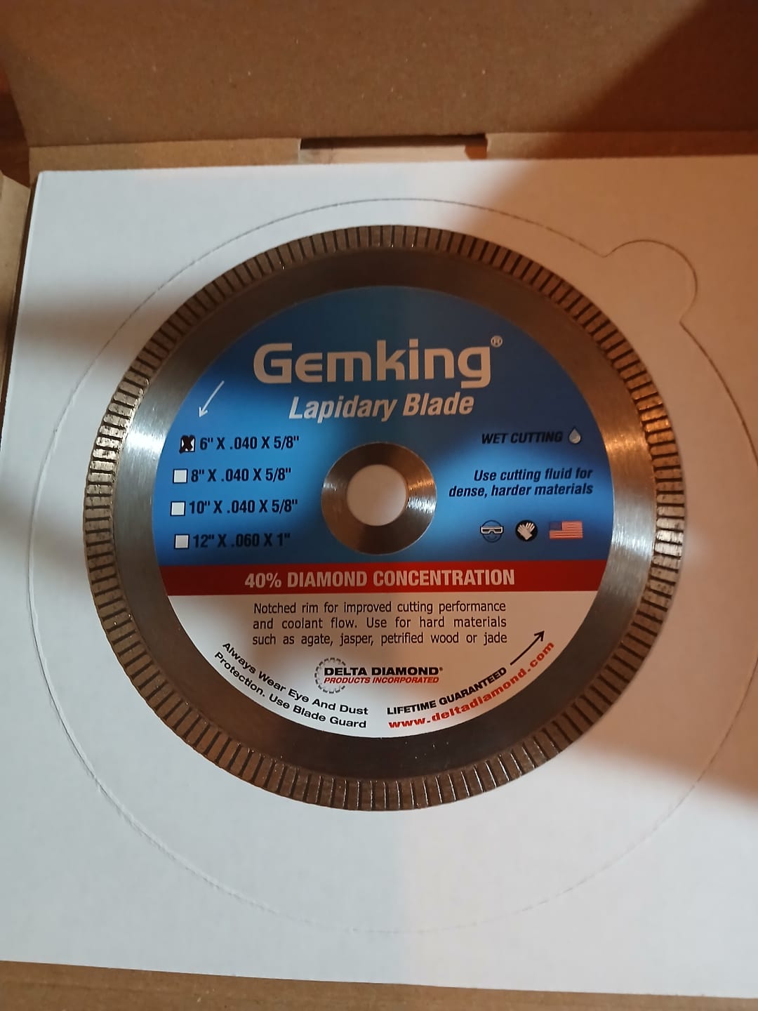 Customer photo review of Gemking Lapidary Saw Blades with Ultra-Thin Notched Rim for Wet Cutting of Hard Materials such as Agate, Petrified Wood or Jade