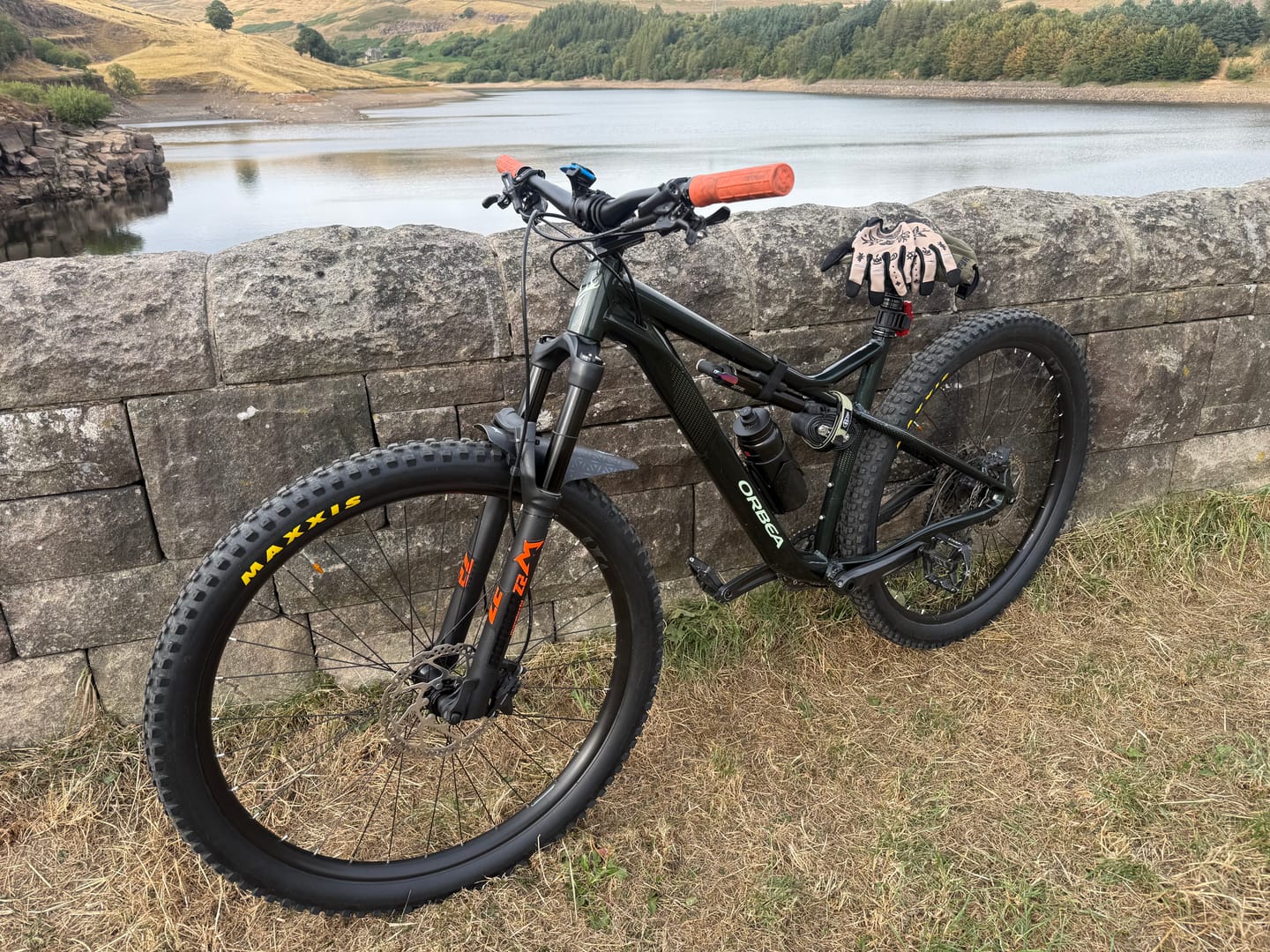Customer photo review of Jobstopper | Gravity Gloves