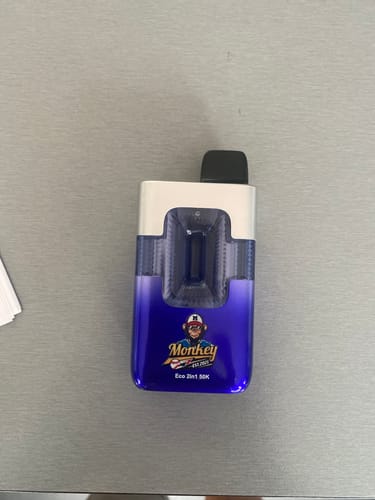 Customer photo review of Fumot - ECO 2in1 50K - Puff Jetable / Vape Disposable 2% Nicotine - Double saveur