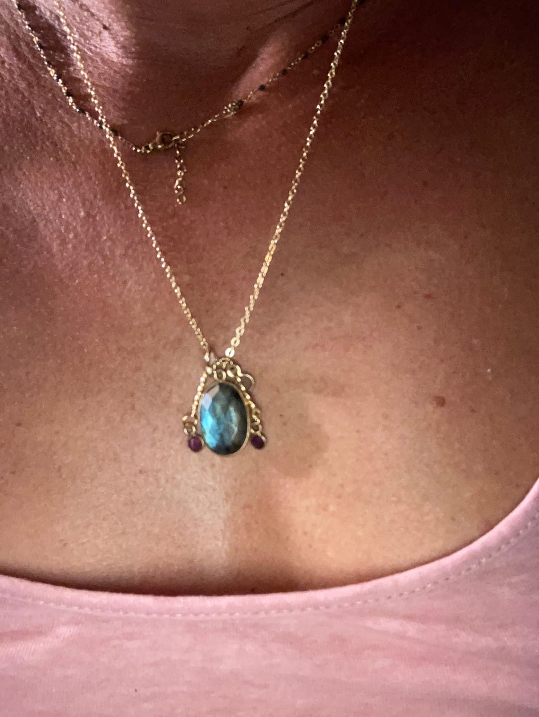 Customer photo review of Armure libre — Collier Labradorite, Pierre de lune & Améthyste #5