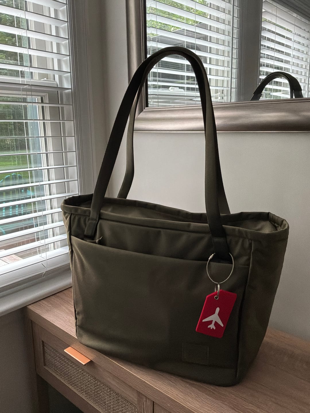 Customer photo review of CIVIC Daily Tote 24L