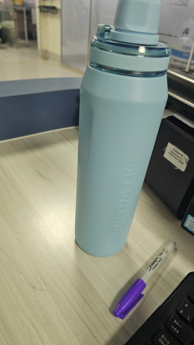 Customer photo review of Botella Térmica Acero Inoxidable 750 ml