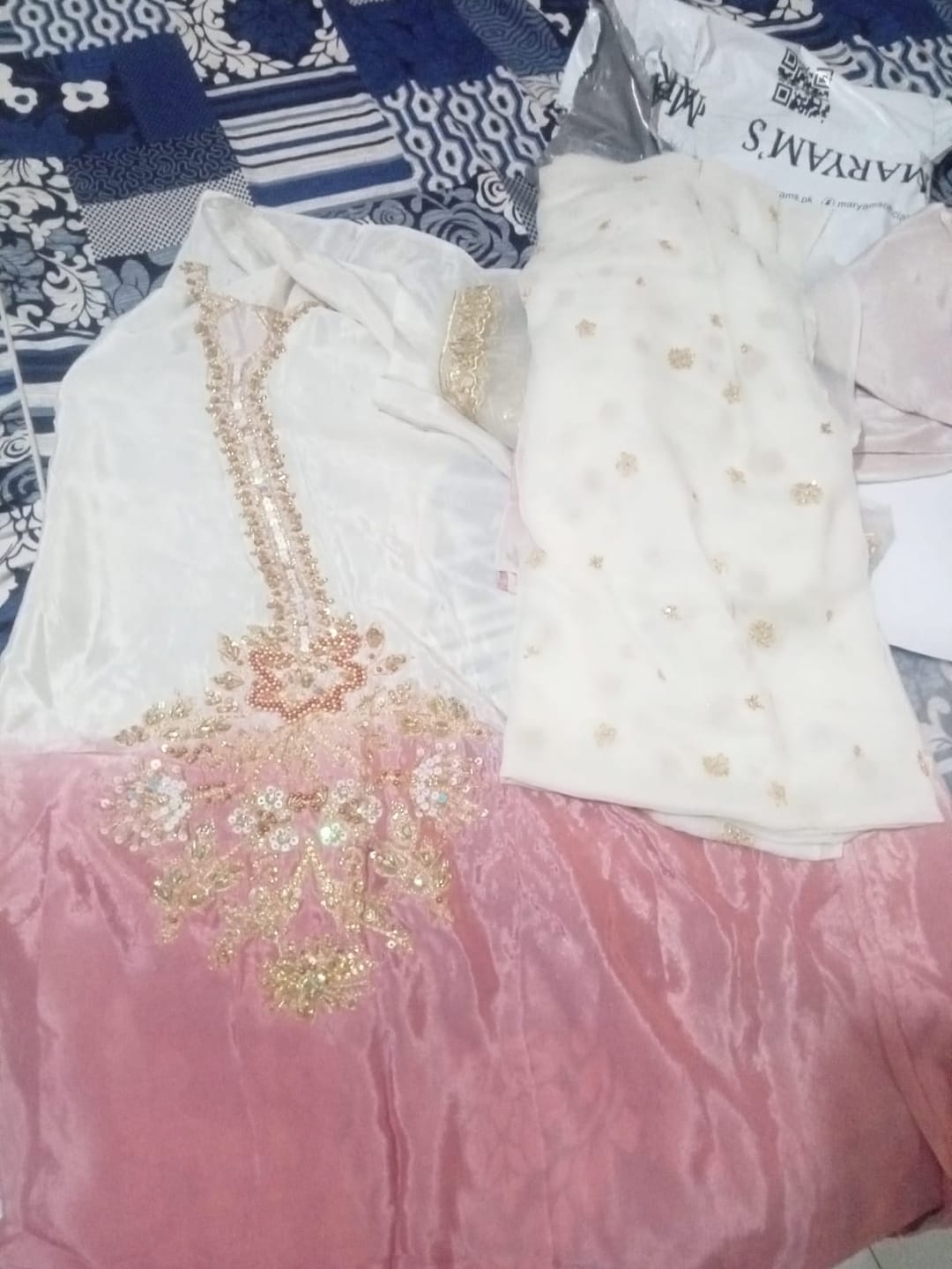 Customer photo review of Sheesham-HRI-8595