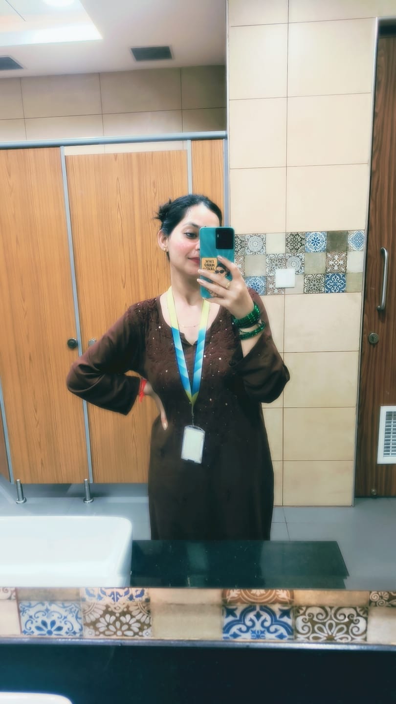 Customer photo review of Naida Chocolate Brown Rayon mukaish Long Kurta