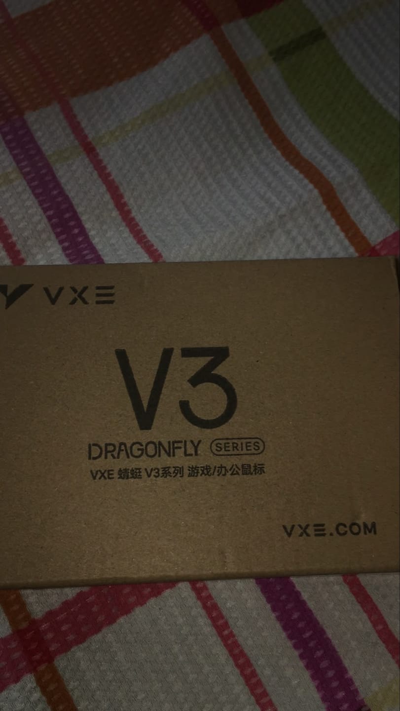 Customer photo review of VXE Dragonfly V3 Wireless Mouse