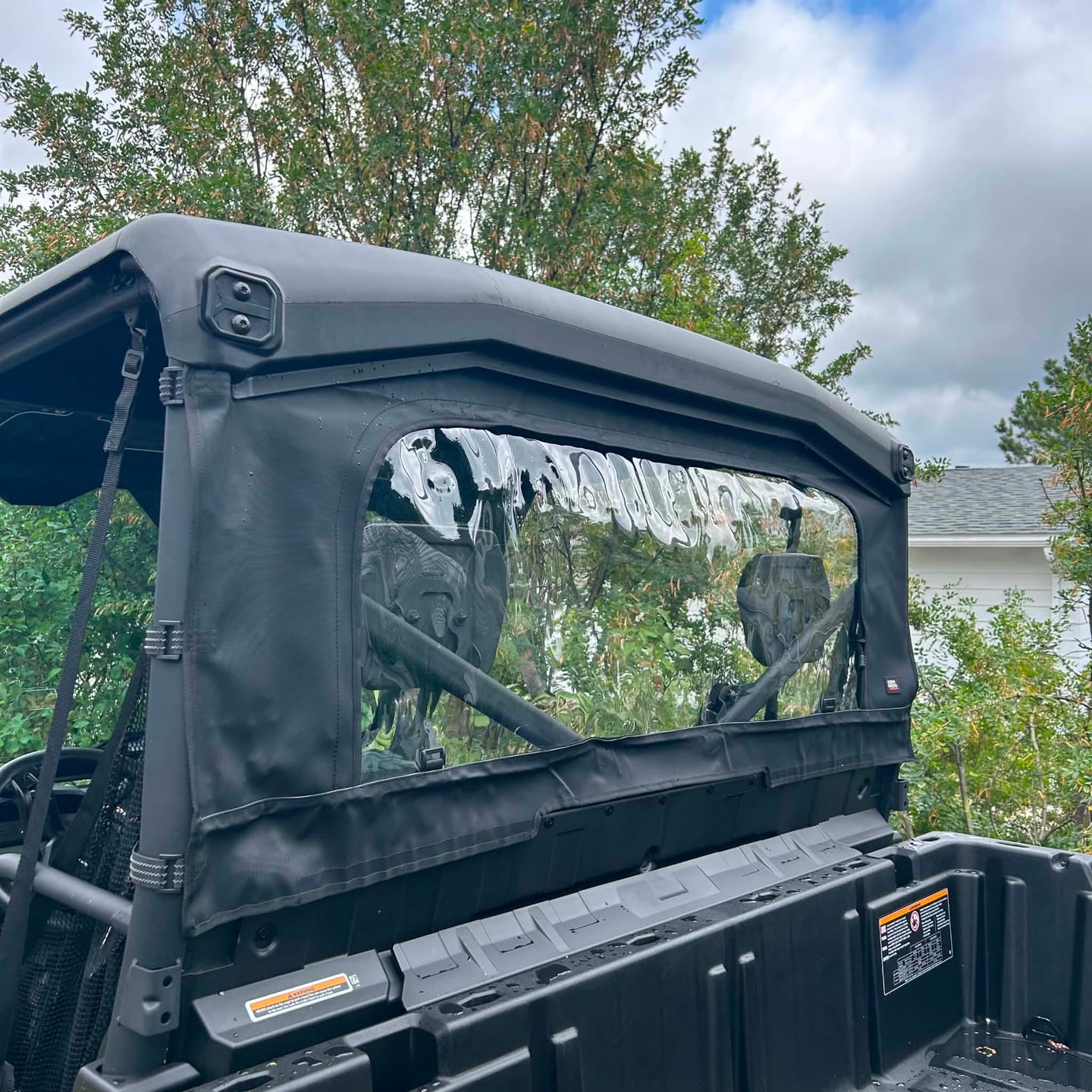 Customer photo review of Soft Rear Windshield with Zipper for Can-Am Defender HD 5/7/8/9/10