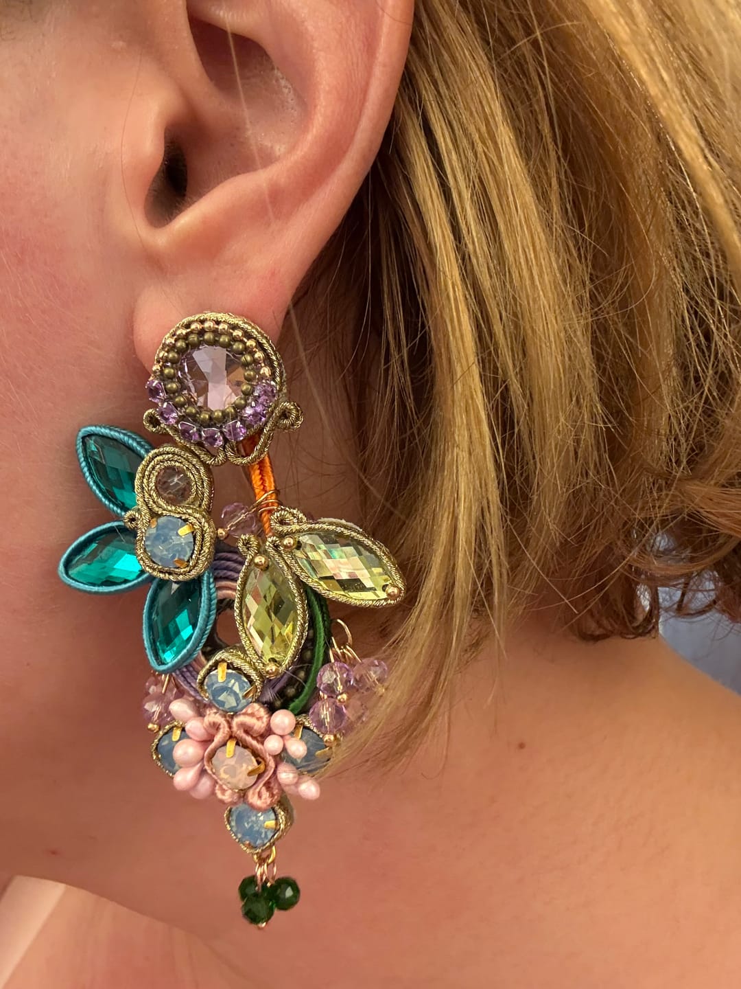 Customer photo review of Große Soutache-Ohrringe in pastelligem Rosa, Flieder und Grün
