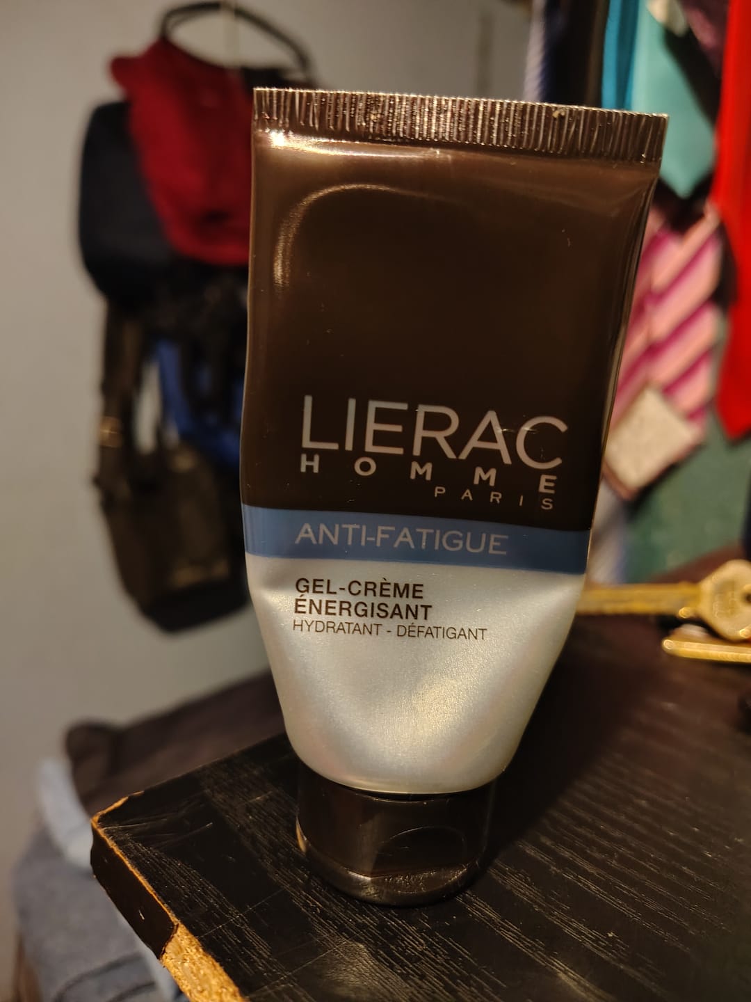 Customer photo review of LIERAC Homme Ultra-Hydratant: Bálsamo de hidratación prolongada que suaviza la piel y ayuda a disminuir líneas finas visibles. Crema facial