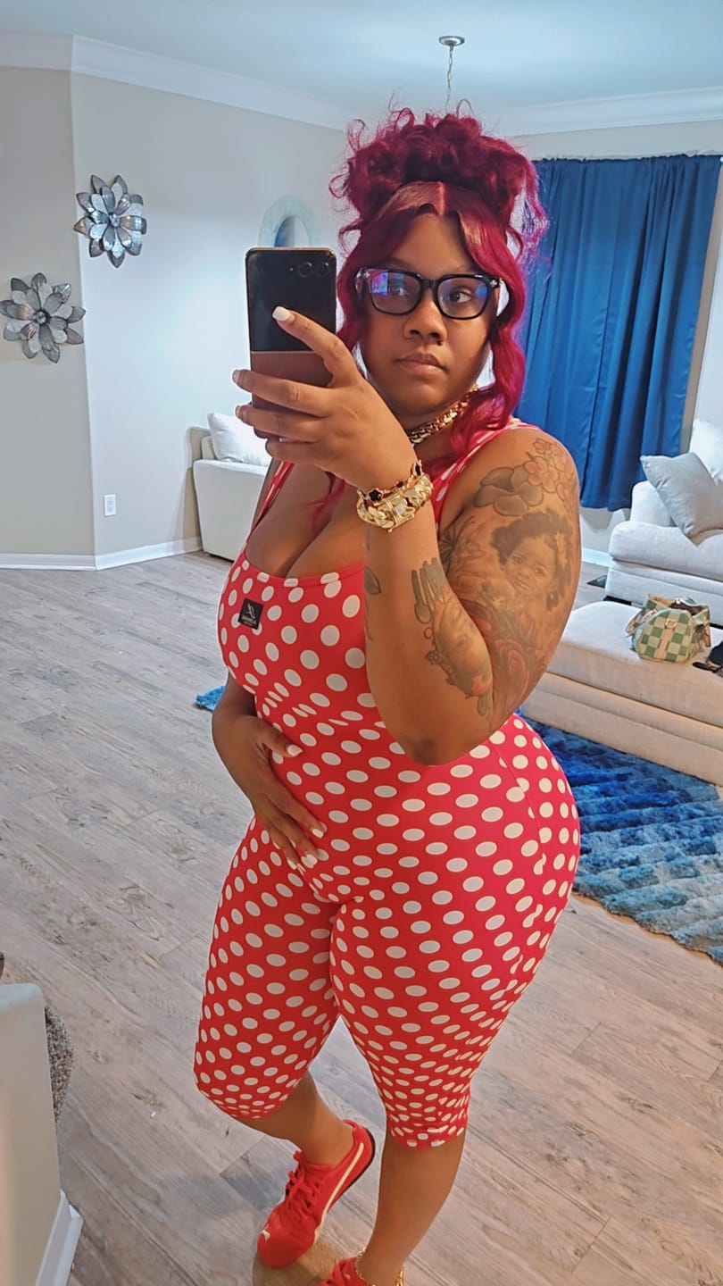 Customer photo review of Snow White Capri