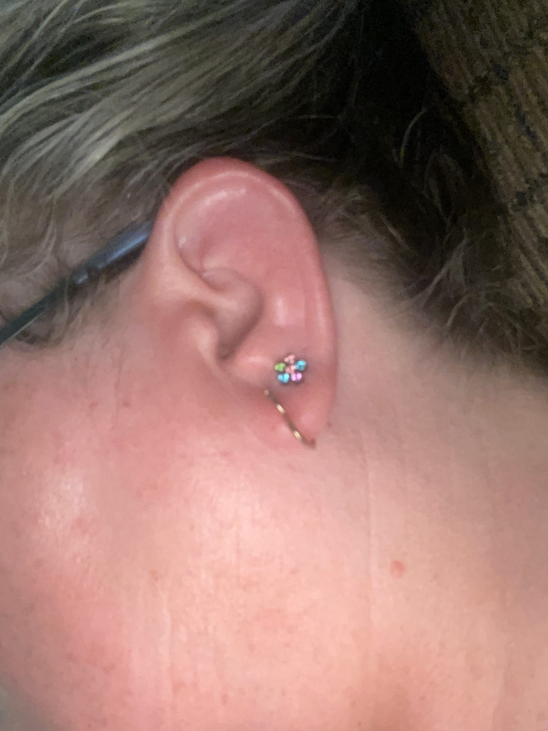 Customer photo review of Tiny Rhinestone Flower Earrings Studs Hypoallergenic Earrings for Sensitive Ears with Plastic Posts