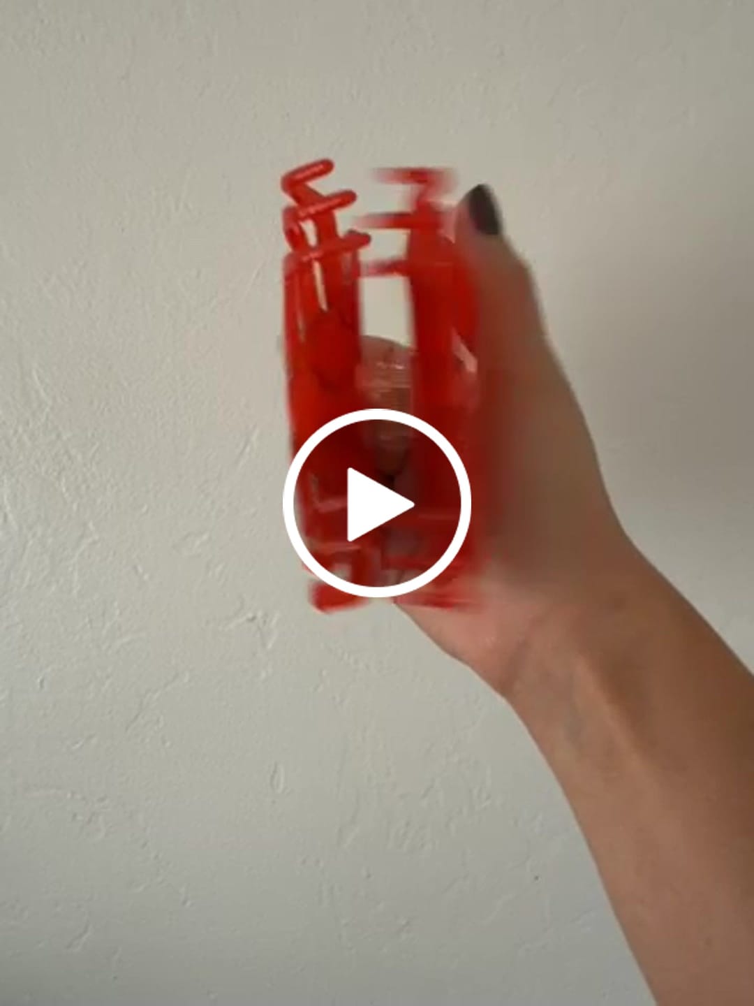 Customer video review of Large Crab Hair Claw Clip