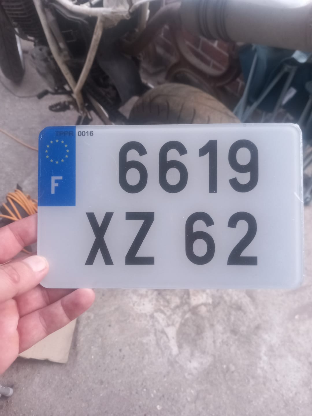 Customer photo review of Plaque moto et scooter plexiglass homologuée