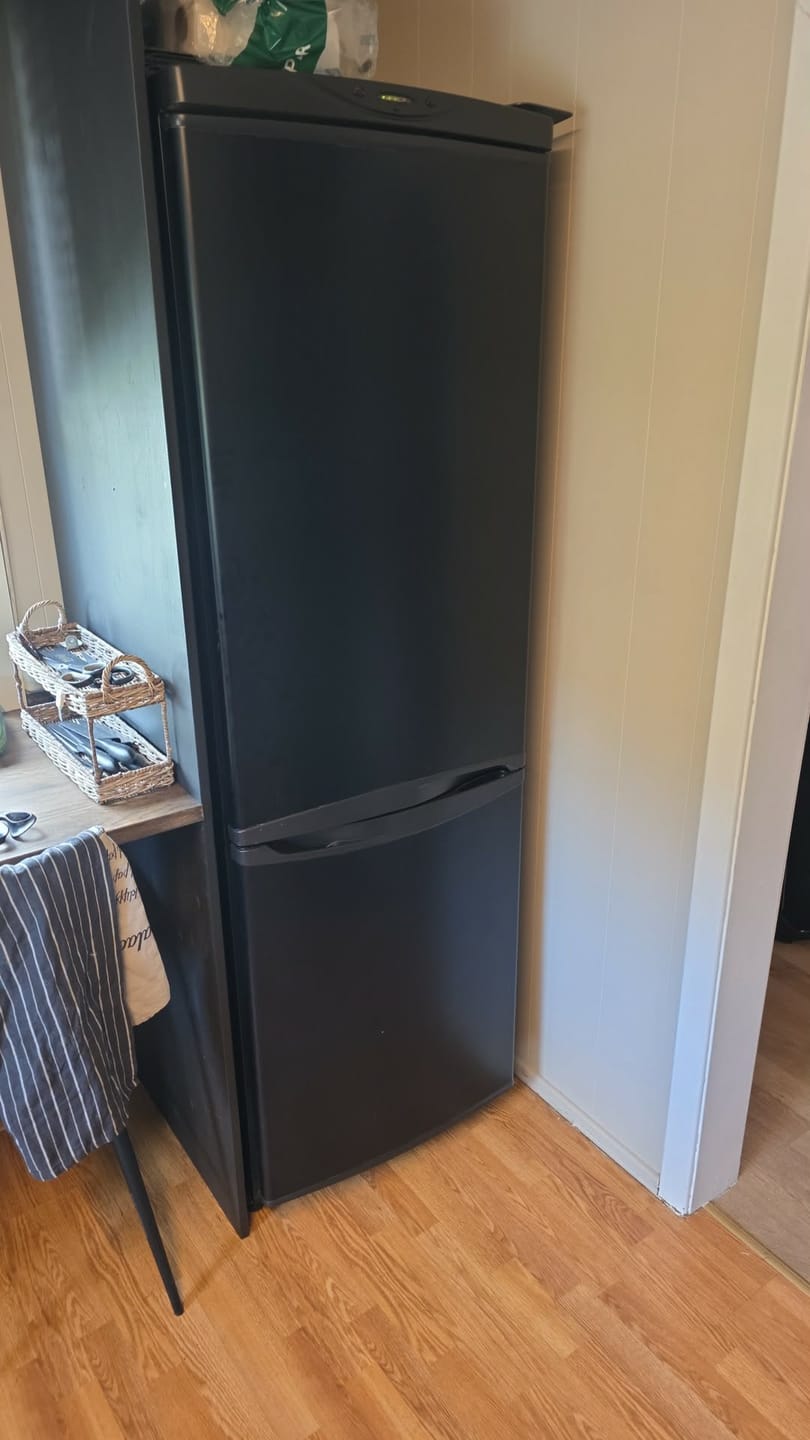 Customer photo review of Uni Matt sort kontaktplast