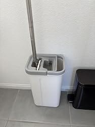 Customer photo review of Flat Mop and Bucket Set with Wringer — Dual Chamber Dry & Wet Separation, 3 Washable Microfiber Pads, Stainless Steel Handle