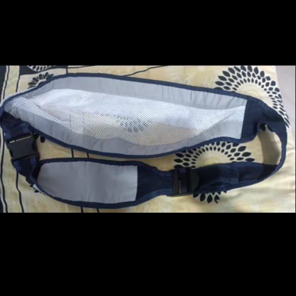 Customer photo review of MaamaNest CloudCarry™ | Pain-Free Baby Sling Carrier